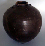 gunpowder urn