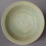 Sisatchanalai plate from the 'Longquan' wreck, diameter 26cm