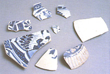 Jingdezhen blue and enamelled ware,  SEACS 1985 no 298-305.
