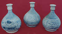 Sisatchanalai cup-mouthed bottles, height 20cm, diameter 13cm.